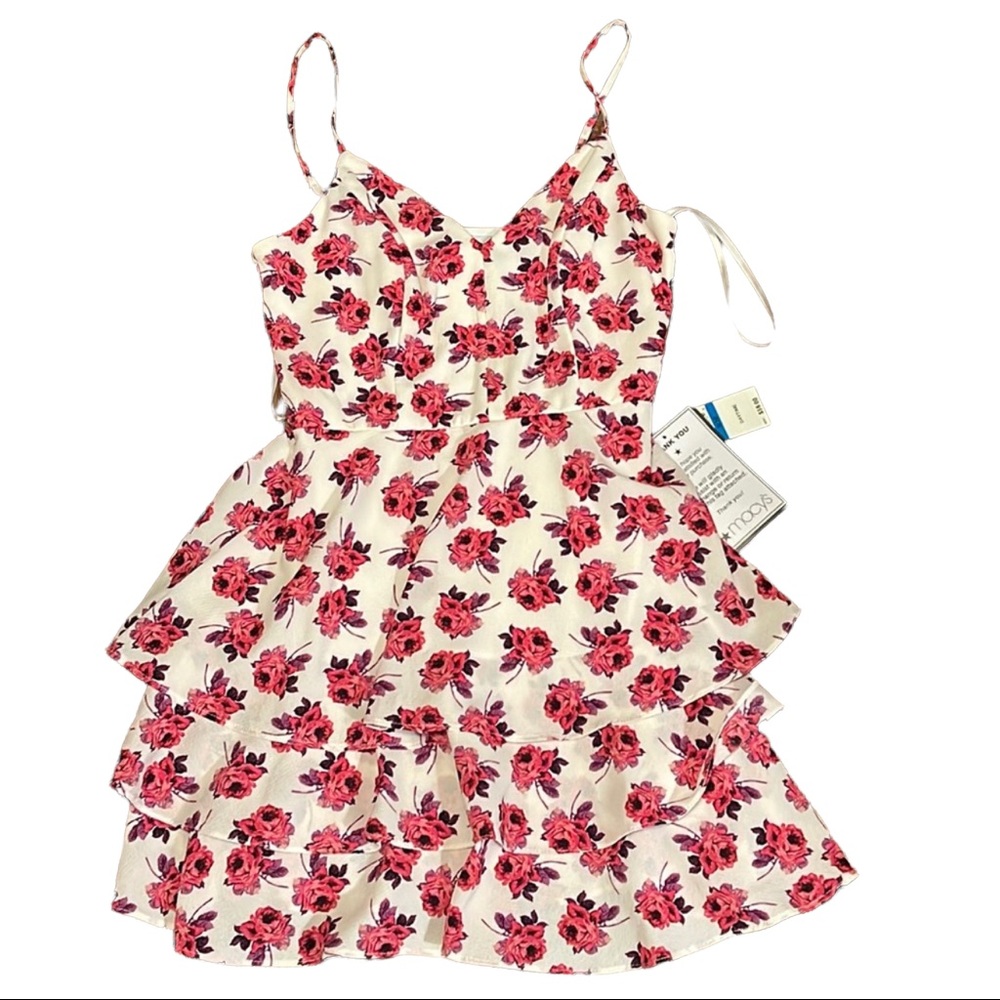 B. Darlin Size 9/10 White Floral Rose Dress
